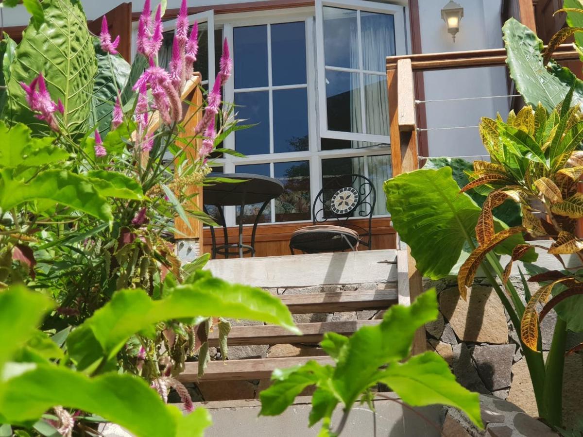 Les Antigones Bed & Breakfast Port Mathurin Exterior photo