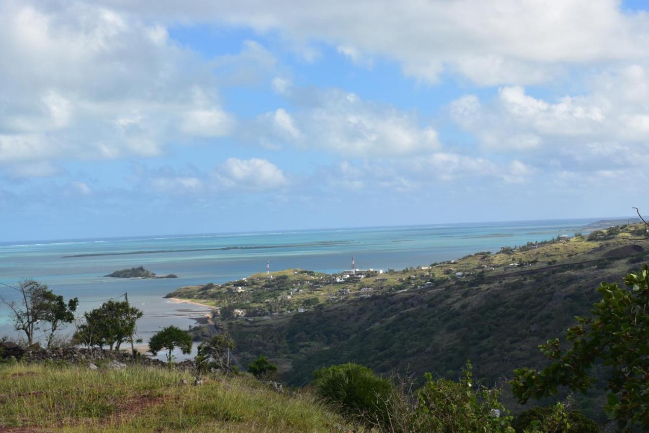 Les Antigones Bed & Breakfast Port Mathurin Exterior photo