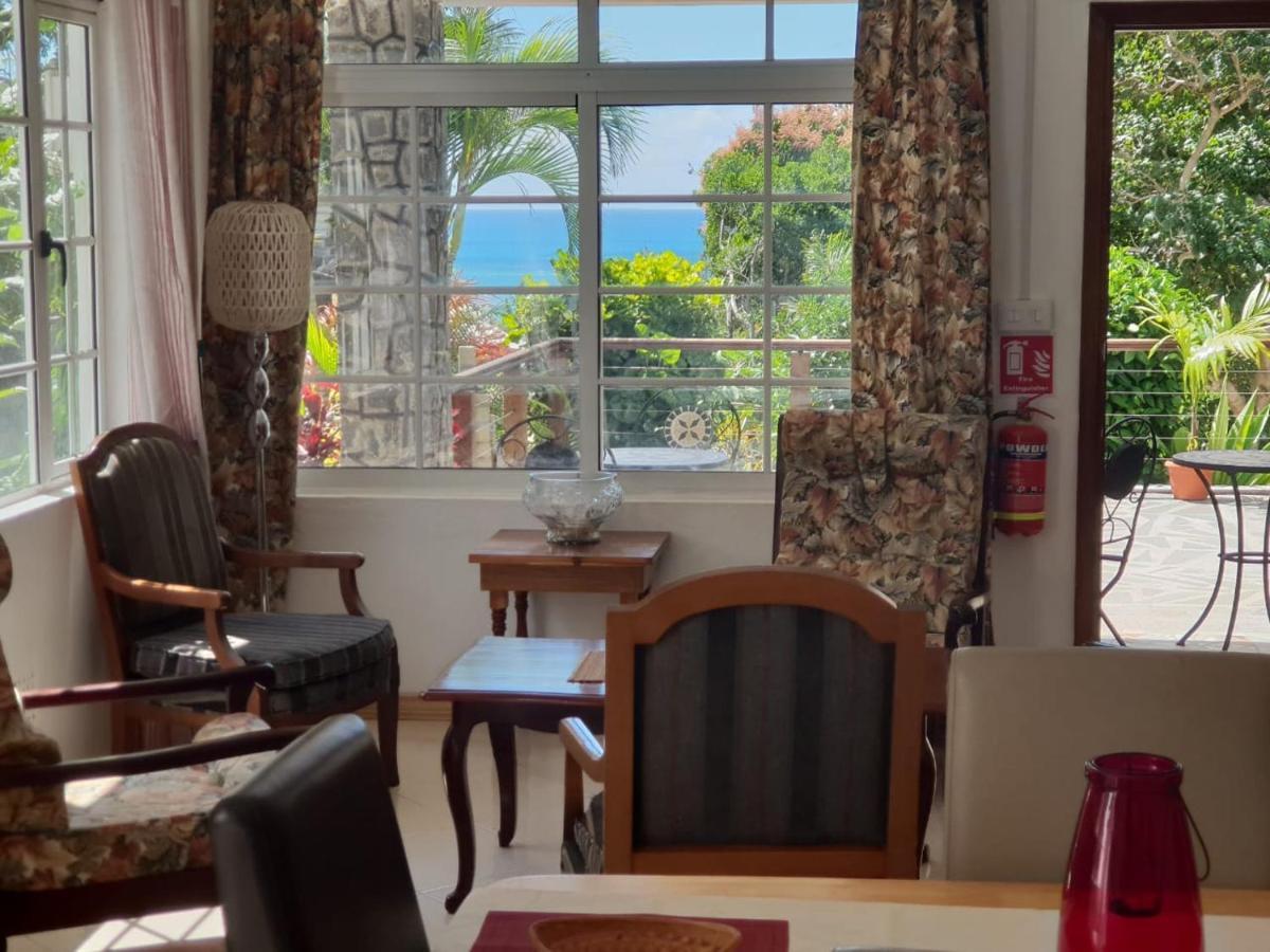 Les Antigones Bed & Breakfast Port Mathurin Exterior photo