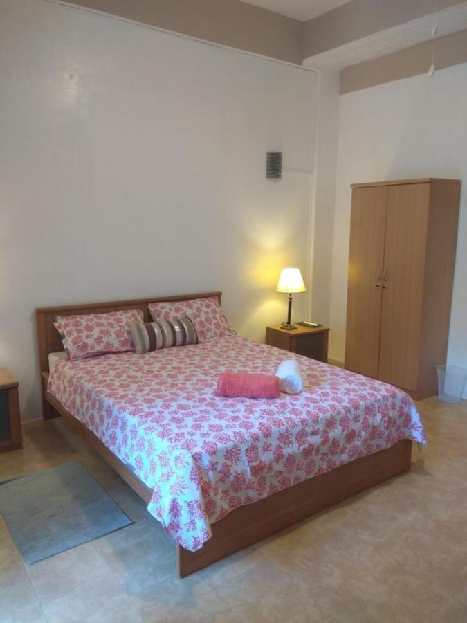 Les Antigones Bed & Breakfast Port Mathurin Exterior photo